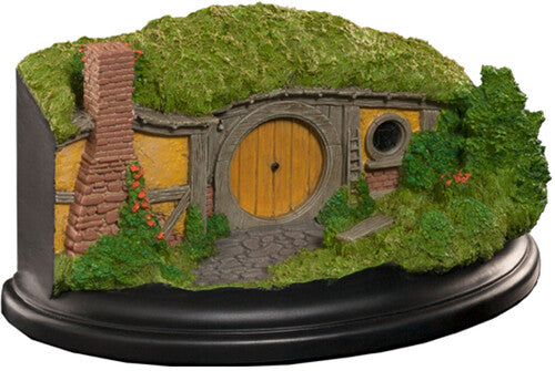 Hobbit Hole - 1 Bagshot Row - Yellow Door, Open Edition Polystone, Collectibles