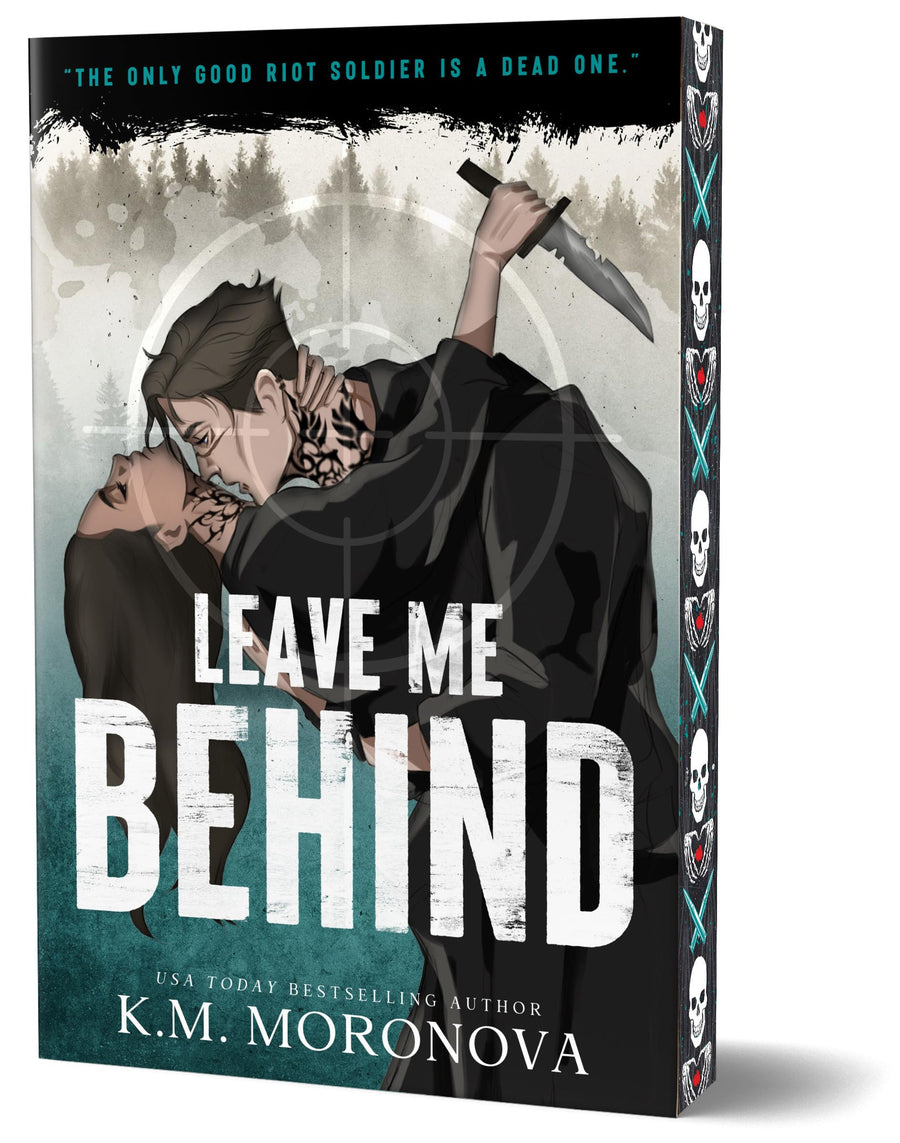 Leave Me Behind (Deluxe Edition) -- K. M. Moronova, Paperback