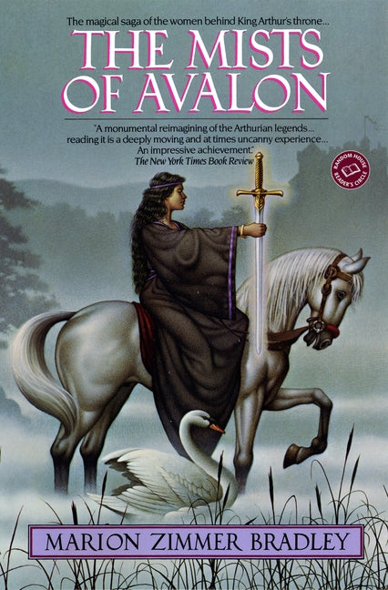 The Mists of Avalon -- Marion Zimmer Bradley, Paperback