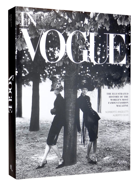 In Vogue: An Illustrated History of the World's Most Famous Fashion Magazine -- Alberto Oliva, Hardcover