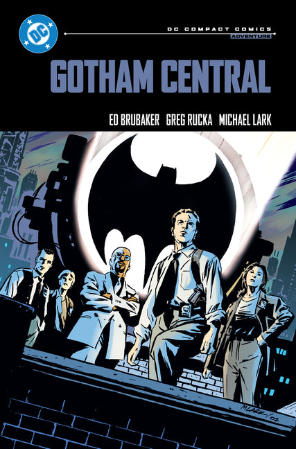 Gotham Central: DC Compact Comics Edition -- Ed Brubaker, Paperback