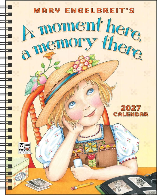 Mary Engelbreit's a Moment Here, a Memory There 2027 Monthly/Weekly Planner -- Mary Engelbreit, Desk