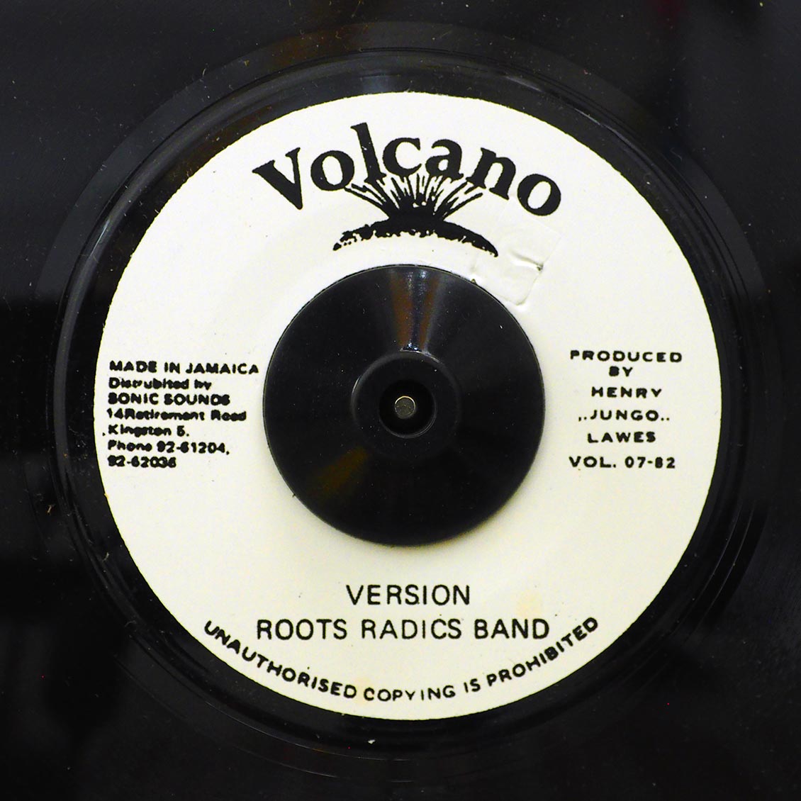 John Holt - Love I Can Feel  /  Roots Radics - Version (rhythm: "A Love I Can Feel") - 7", 7"