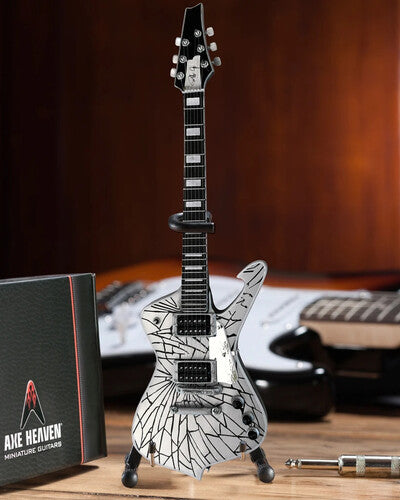 Axe Hvn 2Mk015007 Paul Stanley Kiss Crckd Mirror I