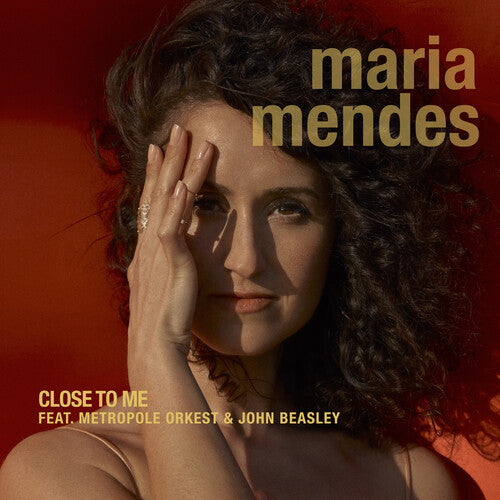 Close To Me -- Maria Mendes, CD