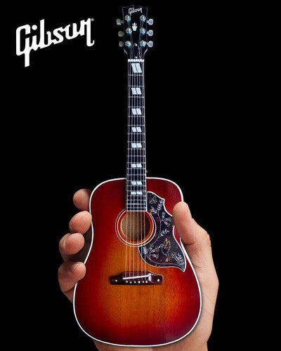 Gibson Cherry Sb Hummingbird 6 In Guitar Ornament