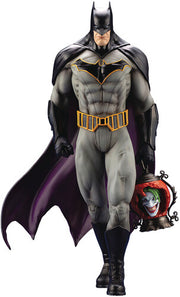 Batman: Last Knight On Earth - Batman Artfx Statue