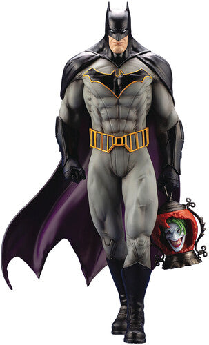 Batman: Last Knight On Earth - Batman Artfx Statue