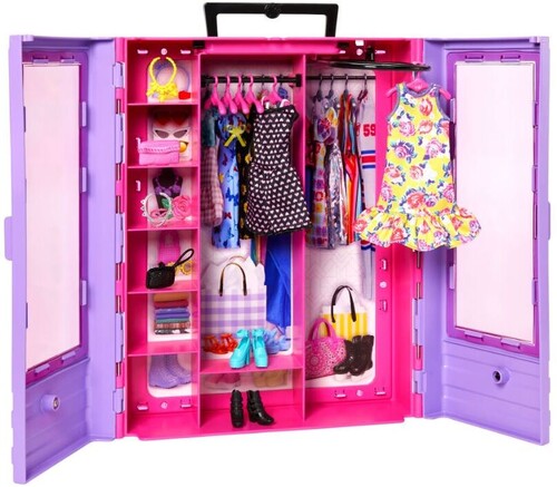 Barbie Entry Closet 2
