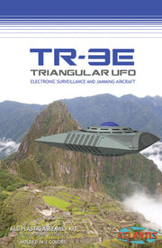Tr-3E Ufo W/ Base Model Kit (Net)