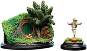 Hobbit Trilogy - 15 Gardens Smial Hobbit Hole