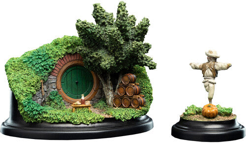 Hobbit Trilogy - 15 Gardens Smial Hobbit Hole, Open Edition Polystone, Collectibles