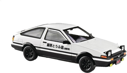 Initial D Takumis Hachiroku 1/32 Model Kit