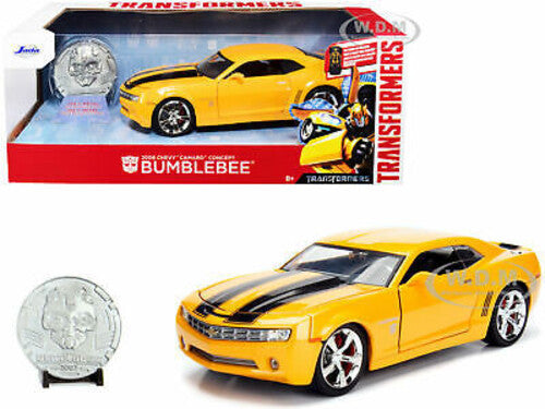 1:24 Tf - '06 Chevy Camaro Bumblebee W/Coin