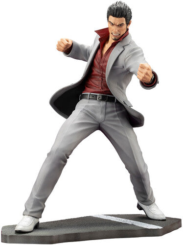 Like A Dragon - Kazuma Kiryu Statue