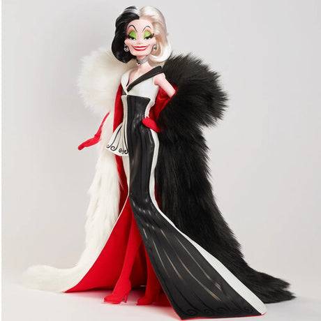Disney Darkness Descends Cruella De Vil Doll, Disney 101 Dalmatians, Collectibles