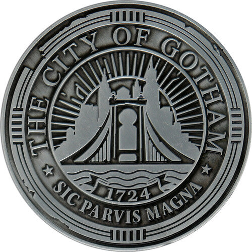 Dc The Batman Ltd Ed City Of Gotham Medallion