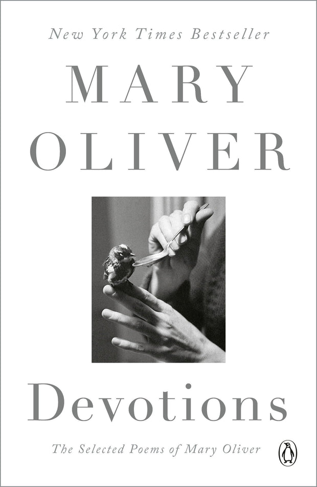 Devotions: A Read with Jenna Pick: The Selected Poems of Mary Oliver -- Mary Oliver, Paperback