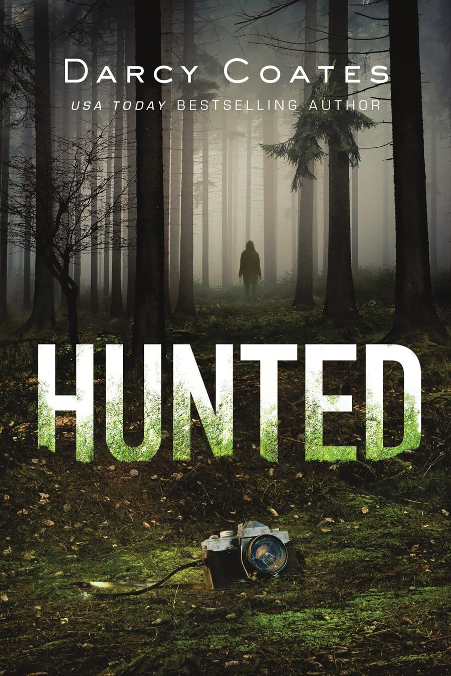 Hunted -- Darcy Coates, Paperback