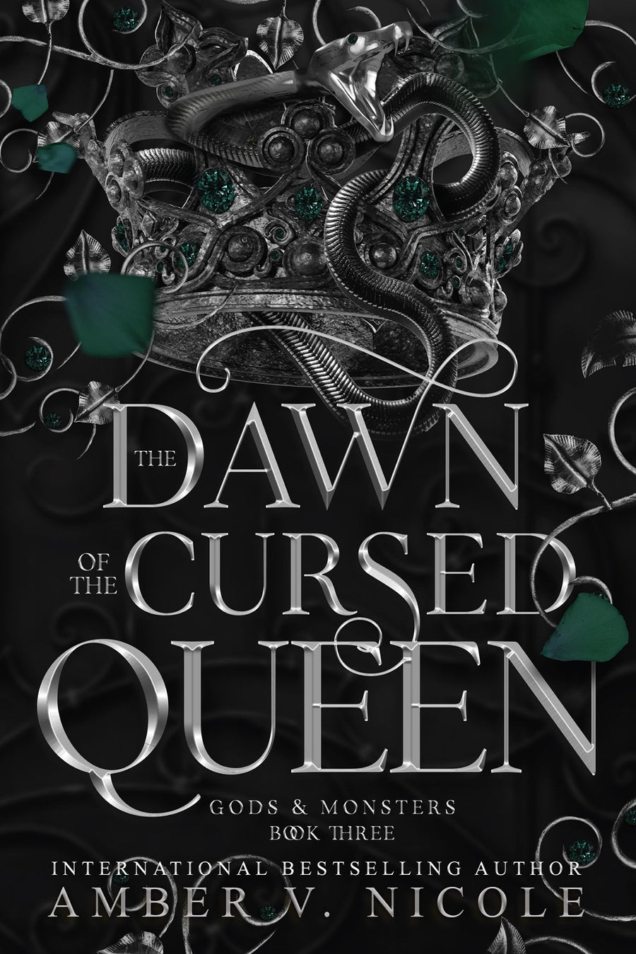 Dawn of the Cursed Queen -- Amber V. Nicole, Paperback