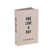 Canvas One Line a Day: A Five-Year Memory Book by Chronicle Books