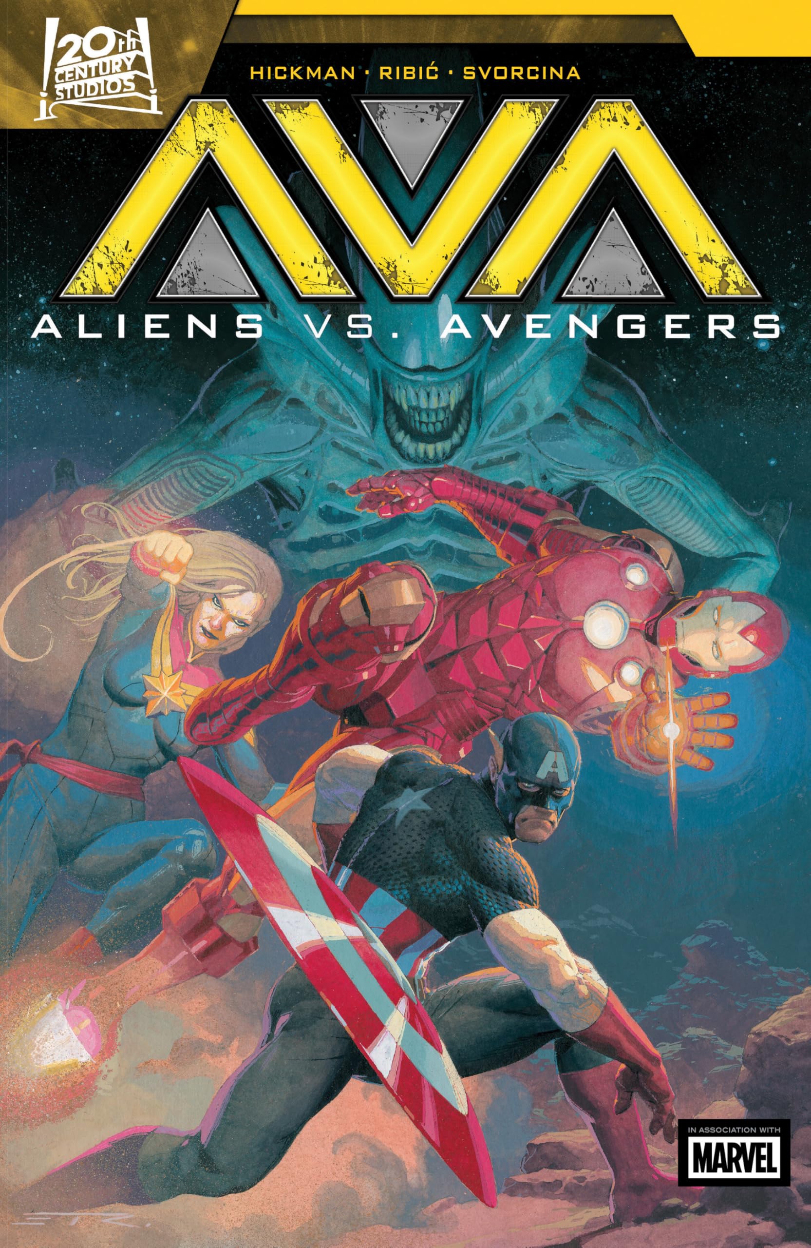 Aliens vs. Avengers -- Jonathan Hickman