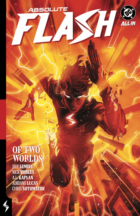 Absolute Flash Vol. 1: Of Two Worlds -- Jeff Lemire, Paperback