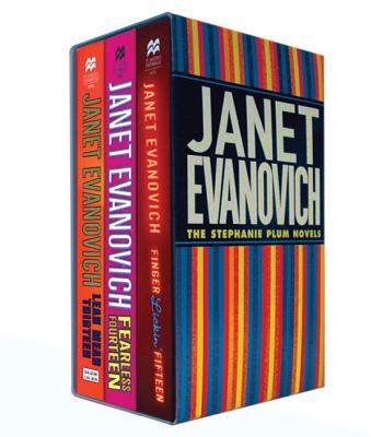 Plum Boxed Set 5 (13,14,15): Lean Mean Thirteen, Fearless Fourteen, and Finger Lickin' Fifteen -- Janet Evanovich, Boxed Set