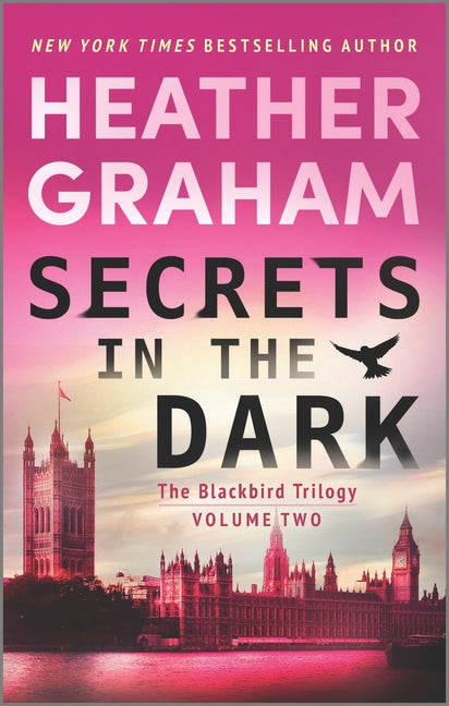 Secrets in the Dark: A Paranormal Mystery Romance -- Heather Graham, Mass Market Paperbound