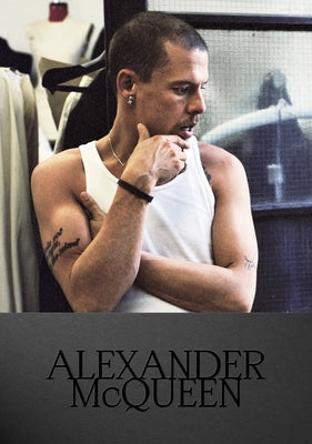 Alexander McQueen: Iconic. -- Editors of Createur Magazine, Hardcover