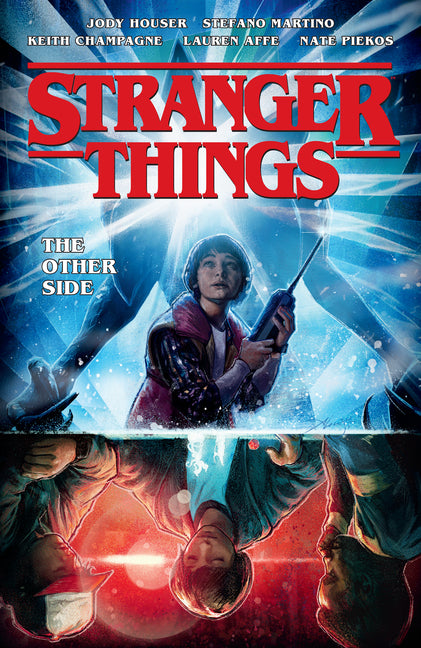 Stranger Things: The Other Side (Graphic Novel) -- Jody Houser, Paperback