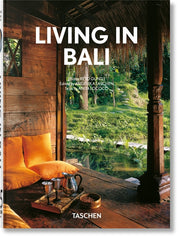 Living in Bali. 40th Ed. by Lococo, Anita